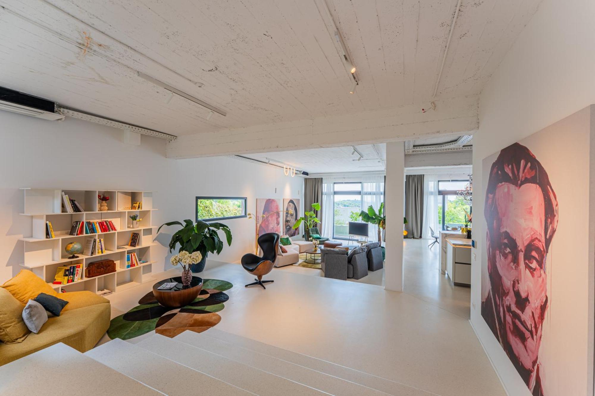 Apartman Flexible Selfcheckins 140 - The Luxurious With Private Pool In *