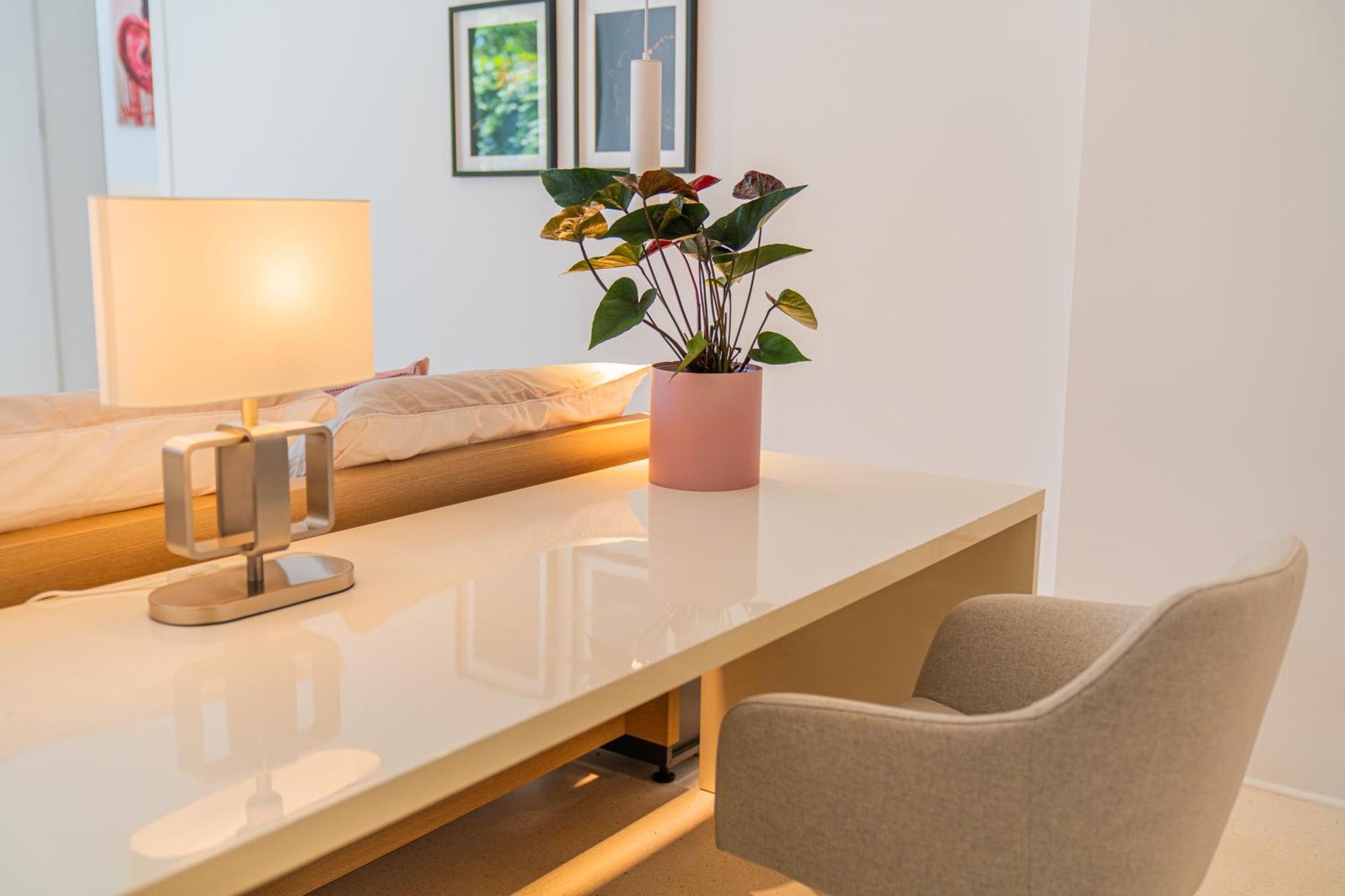 Flexible Selfcheckins 140 - The Luxurious With Private Pool In Apartman