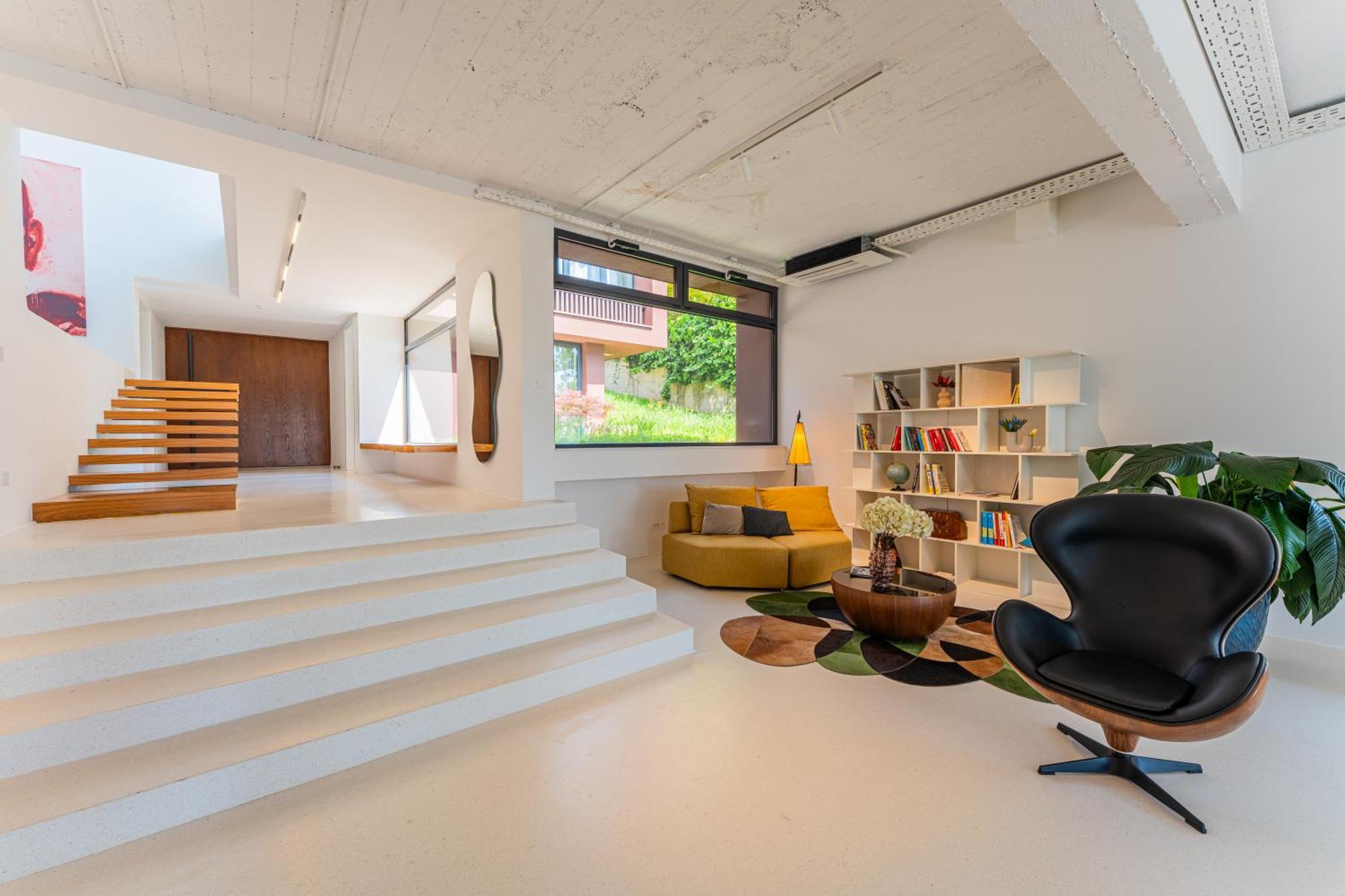 Apartman Flexible Selfcheckins 140 - The Luxurious With Private Pool In *